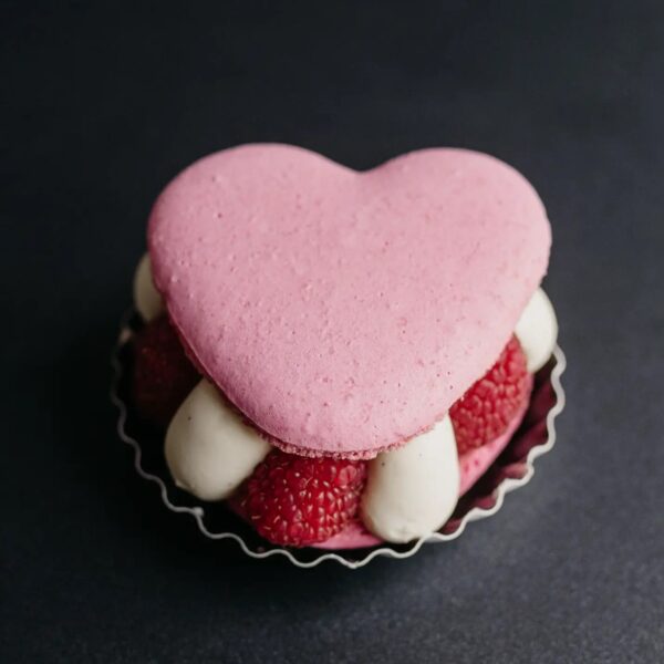 Valentijn macaron gebakje LuuX